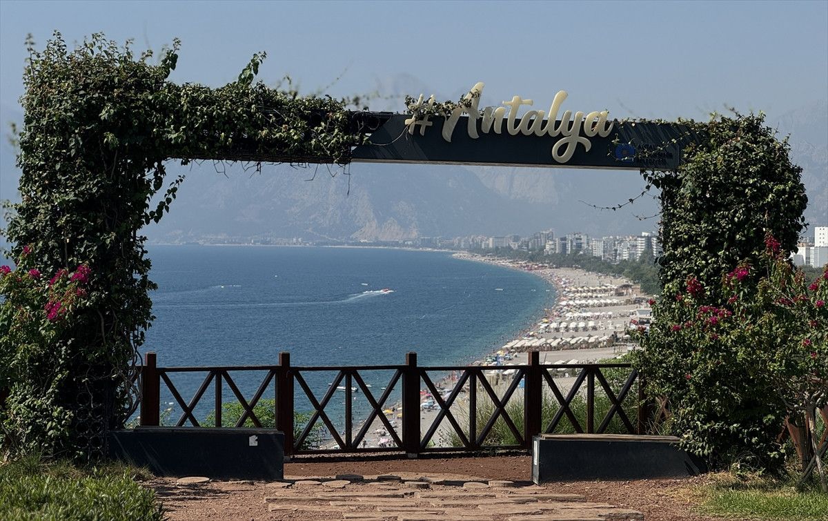 Nem ve Sıcaklık, Sahil Keyfini Katledi