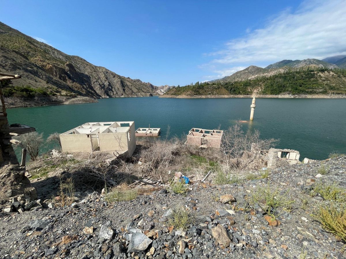 Türkiye'nin en yüksek barajı enerji üretiminde