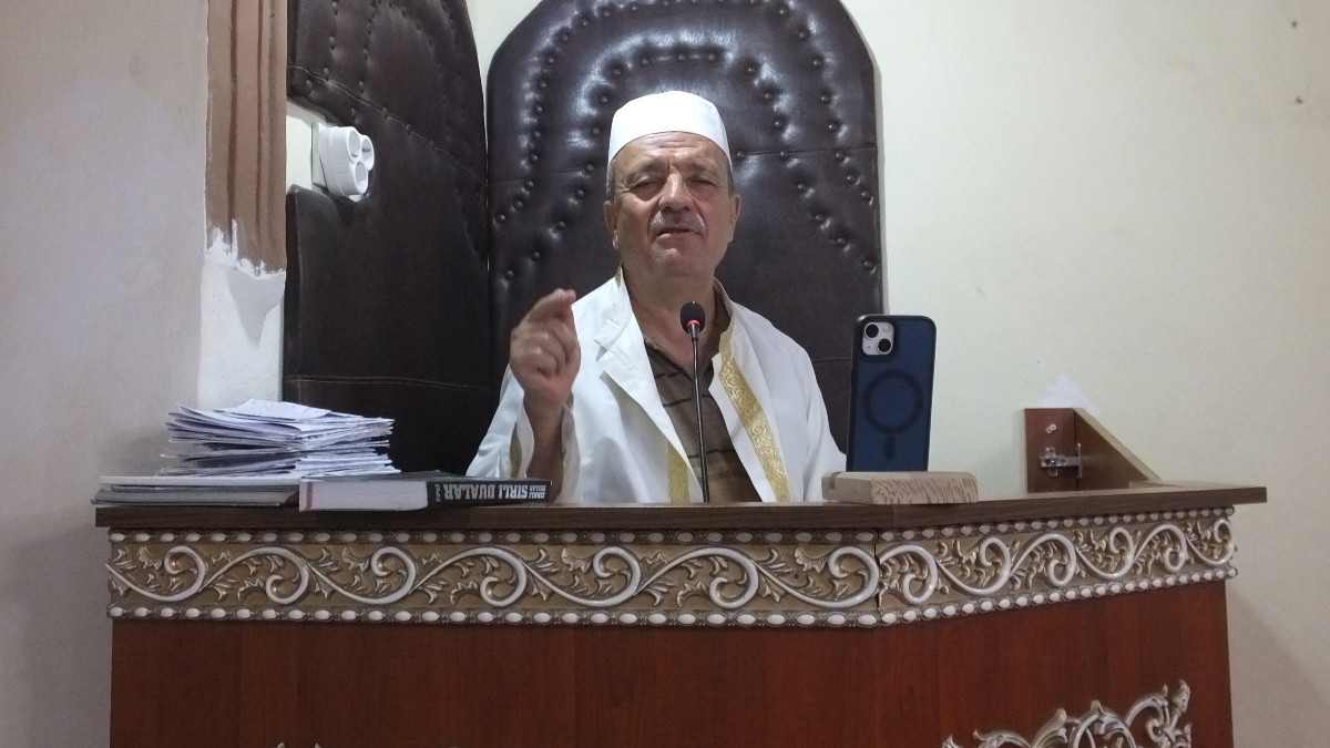 Balıkesirli İmamın Vaazlarıyla Üç İlçeden Cemaati Bir Araya Getirmesi