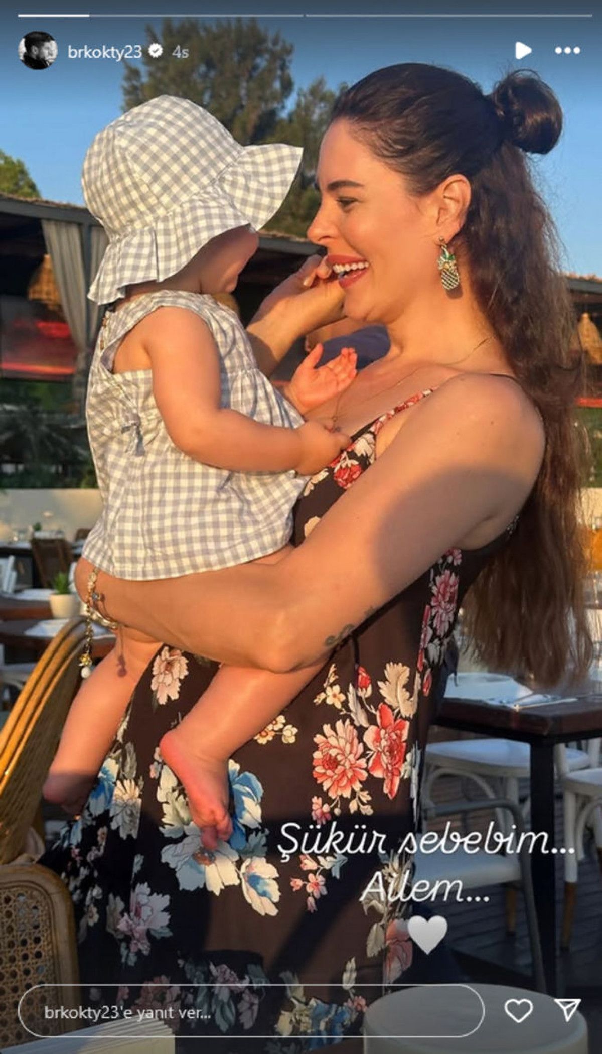 Berk Oktay'dan Boşanma İddiasına Fotoğraflı Yanıt: Detaylar ve Güncel Gelişmeler