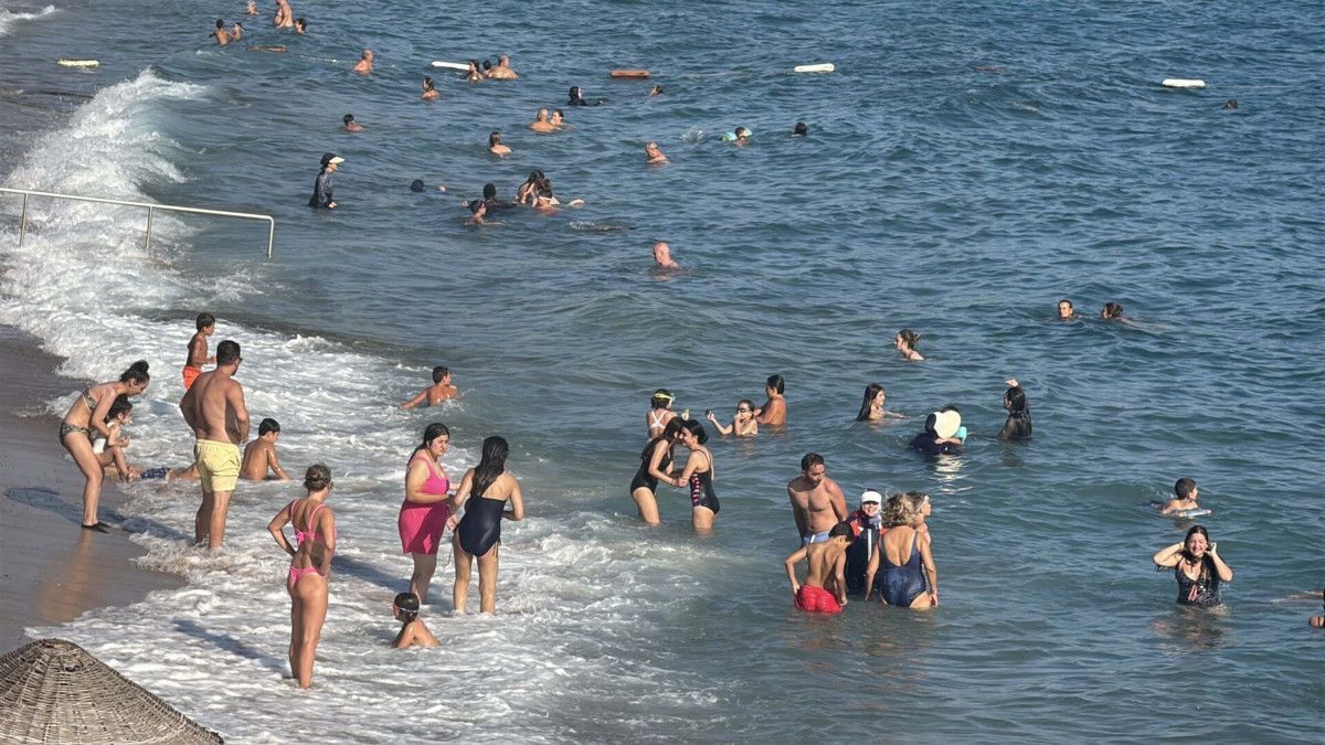 Sahillerdeki Yoğunluk ve Turizm Durumu