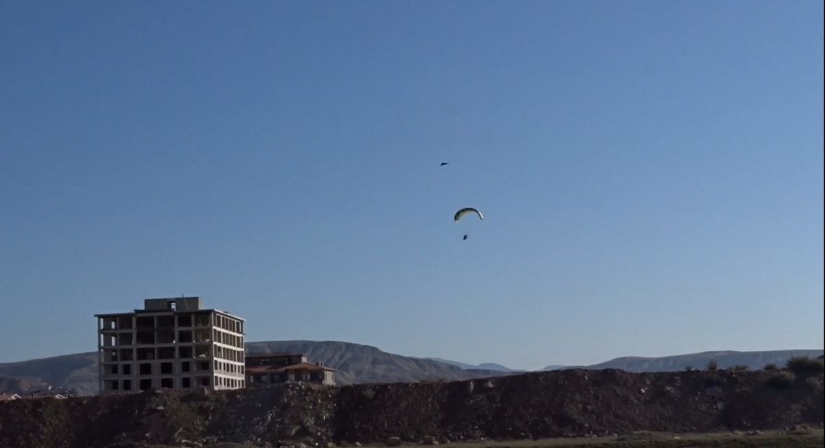 Çankırının Uçan Adamları: Merakla Paraşütçü Olan İnsanlar