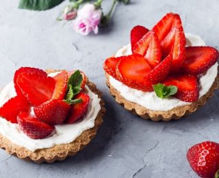 Çilekli Tartolet Tarifi: Lezzetli ve Pratik Bir Tarif