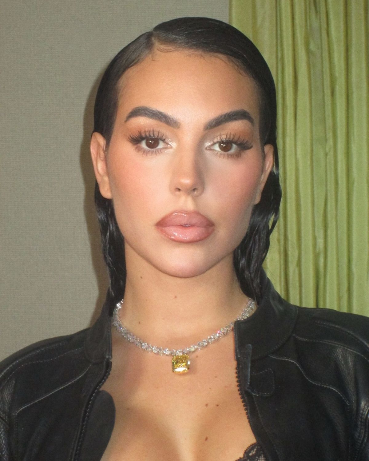 Cristiano Ronaldo ve Georgina Rodriguez'e Evlilik Teklifi: Yüzük Sosyal Medyada Gündemde