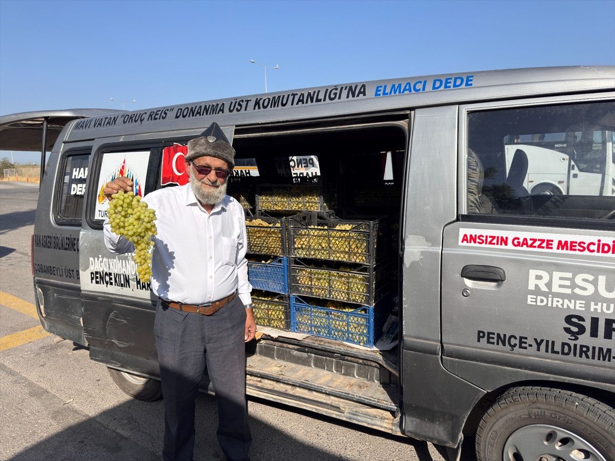 Denizli'nin Elmacı Dedesi: Üzümleriyle Askerlerin Yanında