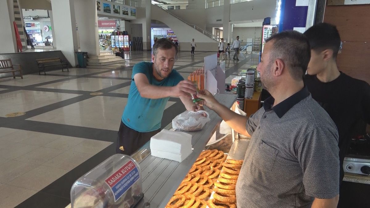 Diyarbakır Otogarında Altı Yıldır Devam Eden İyilik Geleneği