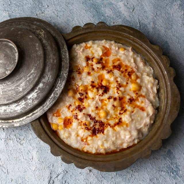 Düdüklü Tencerede Tavuklu Keşkek ile Uzun Pişirme Sürelerine Son Verin!