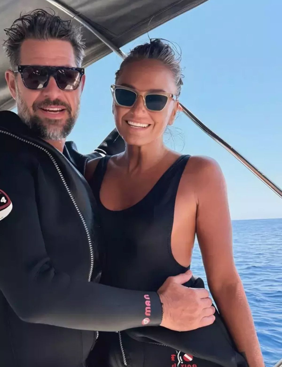 Eda Taşpınar Sevgilisi ve Kızlarıyla Tatilde: Yunanistan'dan Özgün Kareler