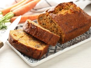 Enfes Glutensiz Havuçlu Cevizli Kek Tarifi – Sağlıklı ve Lezzetli Alternatif