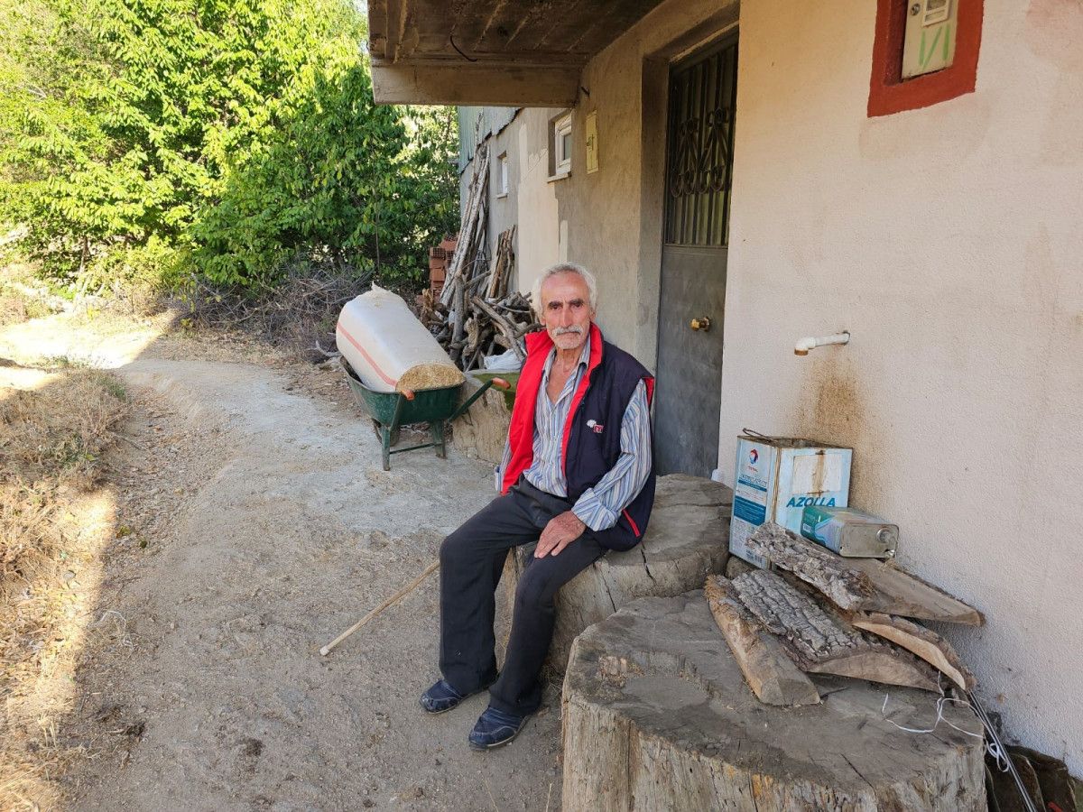 Erzurum'da Kendi Başına 1.5 Kilometrelik Yol Yapan Girişimci Yardım Bekliyor