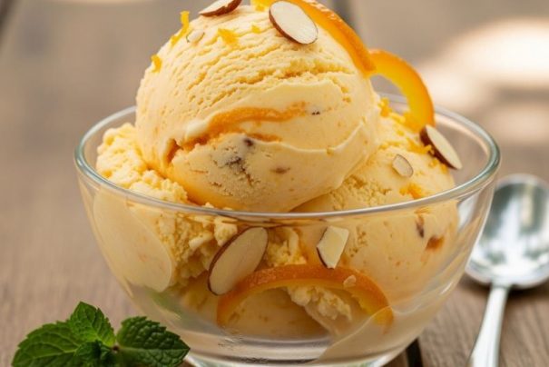 Eşsiz Portakallı Bademli Dondurma Tarifi ile Serinleyin