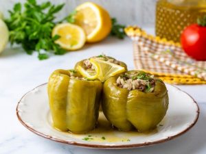 Evinizde Kolayca Yapabileceğiniz Zeytinyağlı Biber Dolması Tarifi