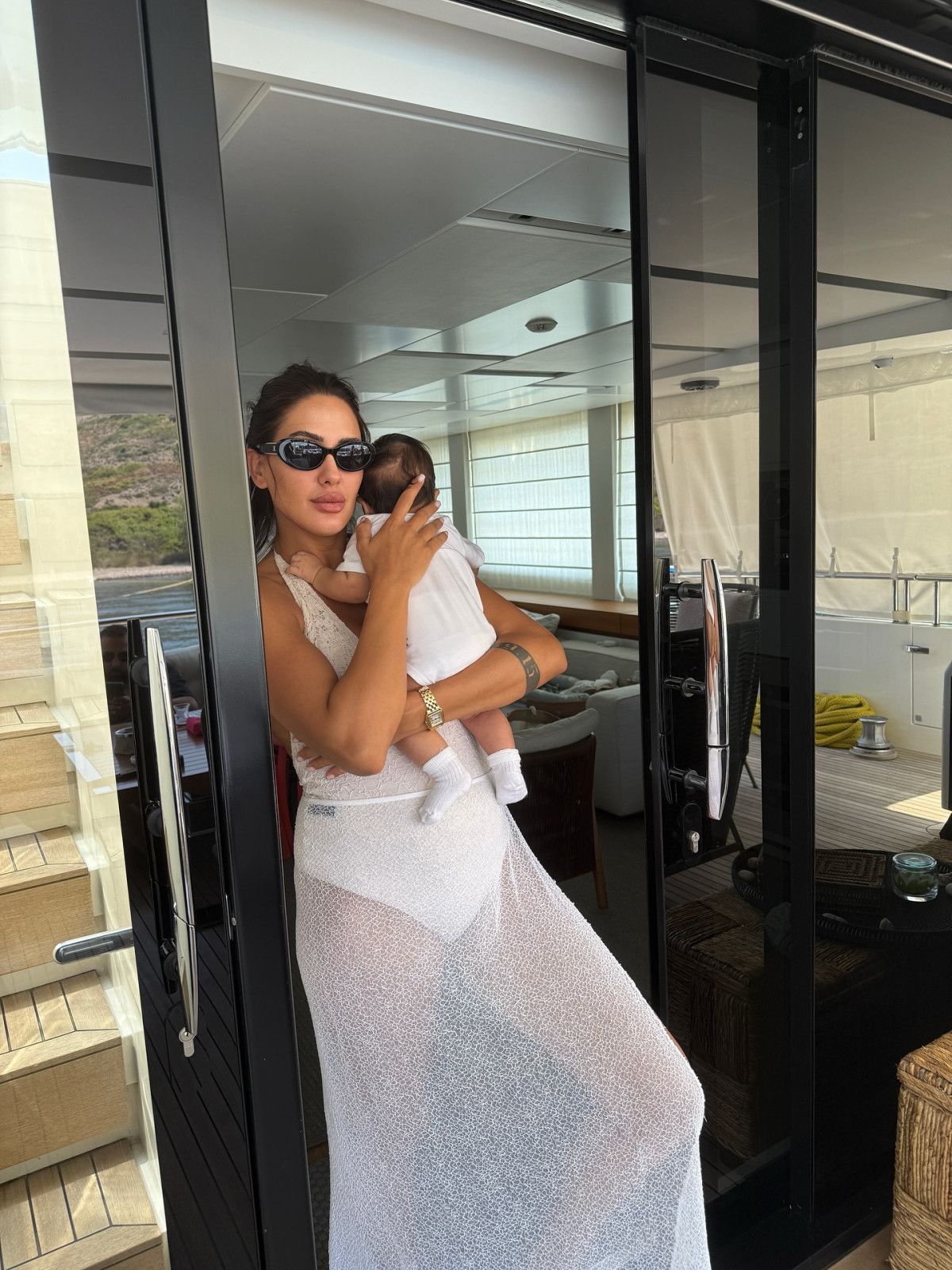 Fit Anne Survivor Sahra Işık Hamilelik Sonrası Kürt Kilolarını Katladı! Son Haline Yoğun Yorumlar Yağdı