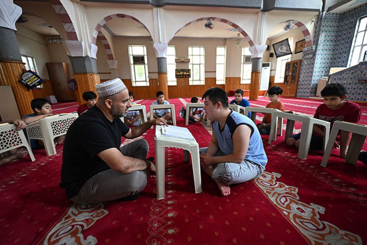 Gaziantep'te Down Sendromlu Enes, Kur'an Kursunun Neşesi Oldu