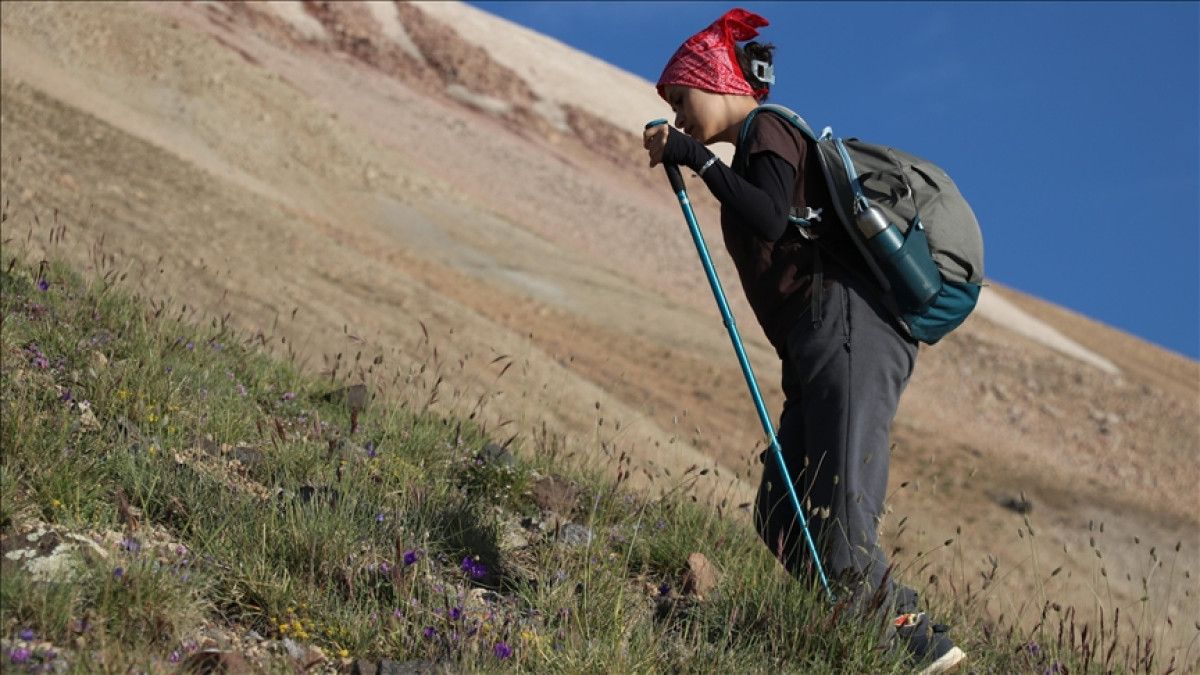 Genç Dağcı Meryem Erkuş'un Süphana Tırmanışı: İlham Verici Bir Başarı Hikayesi