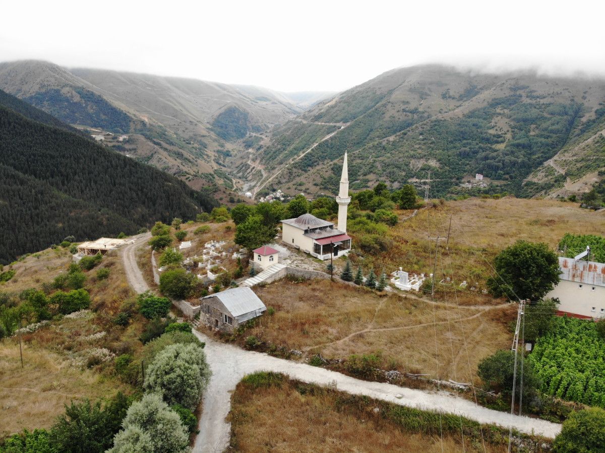Gümüşhane'deki 143 Yıllık Camiye Deprem ve Heyelan Uyarı Sistemi Kuruldu