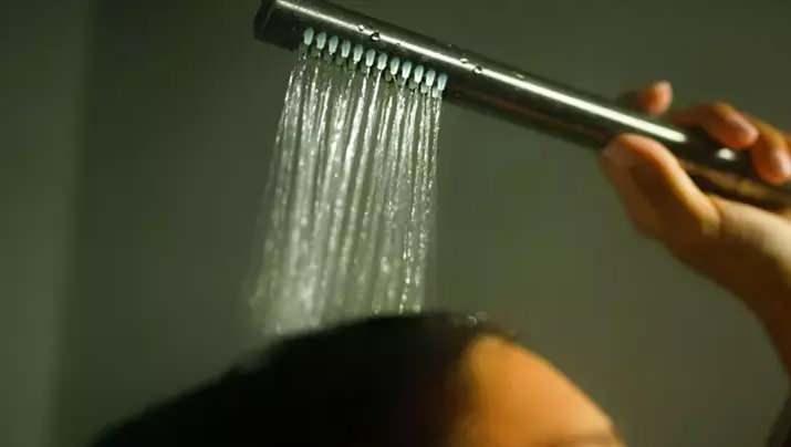 Günde 5 Dakika Yetiyor! Soğuk Suyla Duş Almanın Muhteşem Faydaları