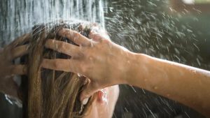 Günde 5 Dakika Yetiyor! Soğuk Suyla Duş Almanın Muhteşem Faydaları