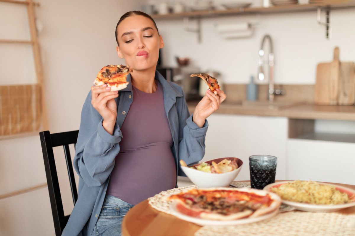 Hamilelikte Bu Gıdaları Tüketmek Bebeğin Gelişimini Olumsuz Yönde Etkiliyor