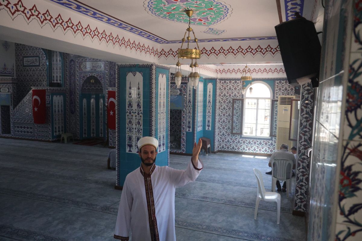 Cami Muezzini Bolatkol’dan Kuşlara Sevgi Seli