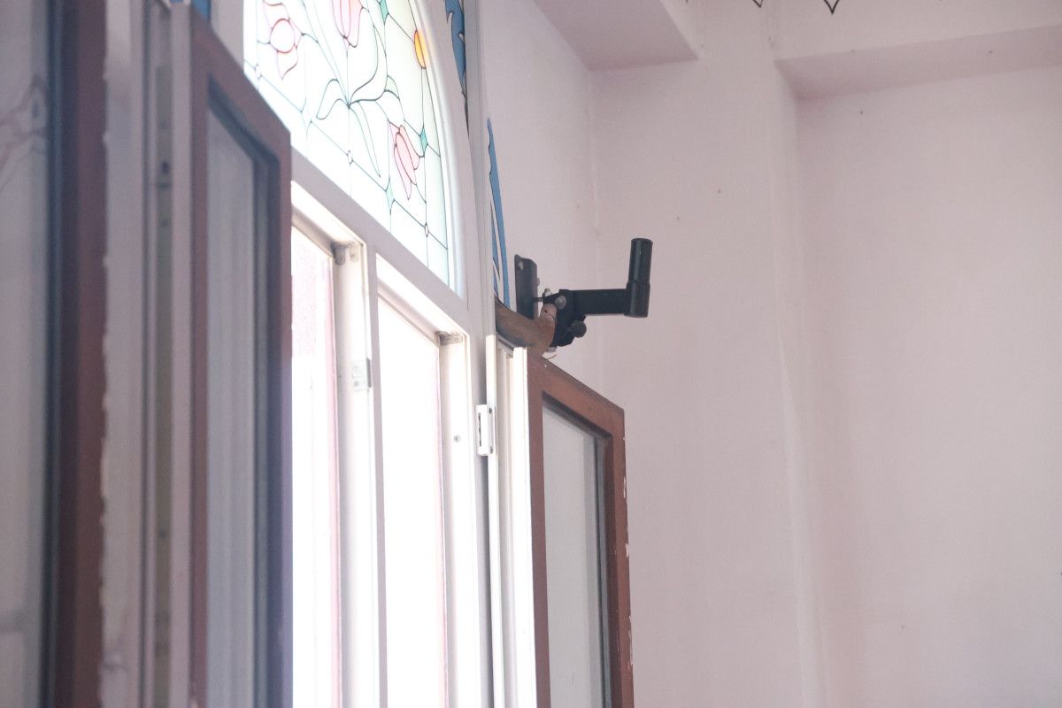 Hatay’da Camiyi Yuvalayan Kuşlar: Cemaatin Korumasında