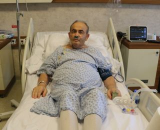 İzmir’de Aşırı İlaç Kullanımı Sonucu Bağırsağı Delinen Hasta Ölümden Döndü