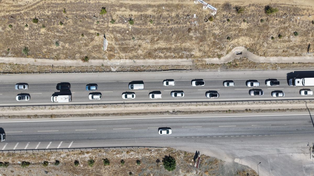 Kırıkkale'de 43 İl Yolunda Trafik Kilitlendi: Güzergahlar Durma Noktasında