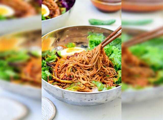 Kore Mutfağının Favorisi: Makguksu Tarifinin Sırları