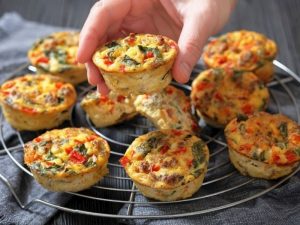 Lezzetli ve Kolay Kahvaltılık Muffin Tarifi