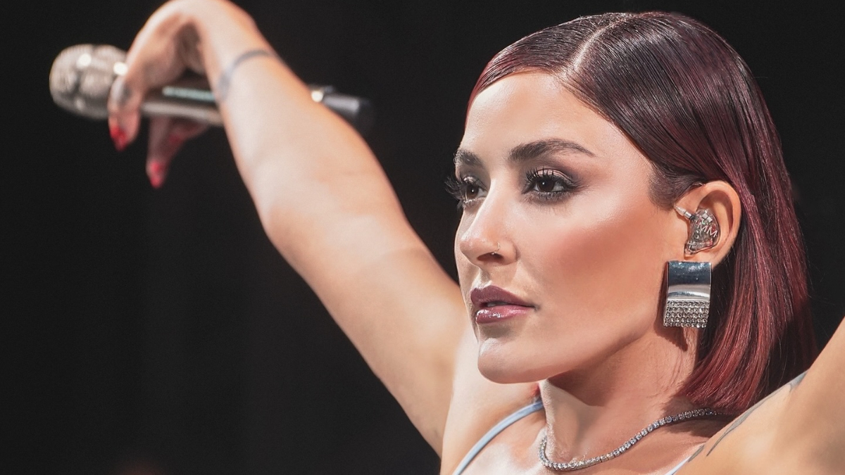 Şarkıcı Melek Mosso'nun Paylaşımı ve Çağrısı