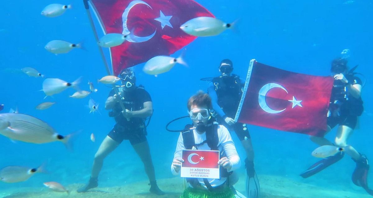 Muğla'da Denizle 30 Ağustos Zafer Bayramı Kutlaması