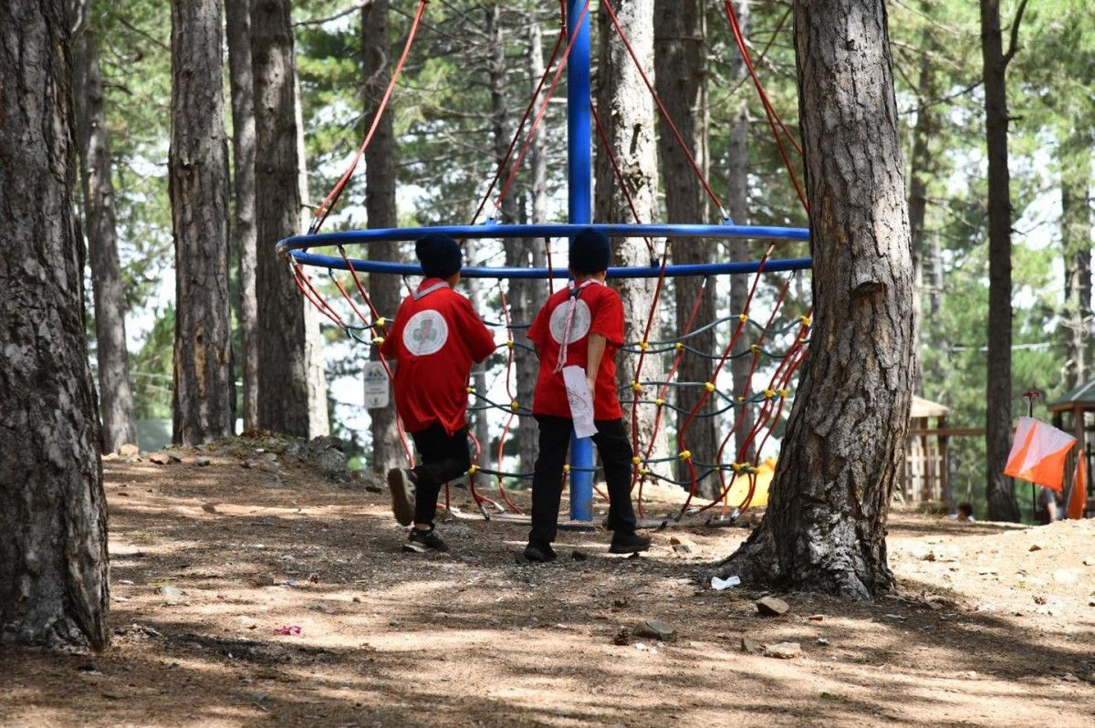 Osmaniye’de Çocuk Şenliğinde Oryantiring Heyecanı ve Eğlence Dolu Anlar
