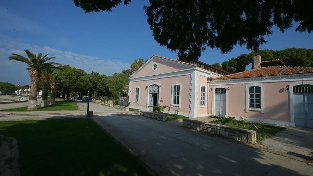 Osmanlı'dan Günümüze Urla'da Tarihin Sağlık Kalesi: Karantina Adası