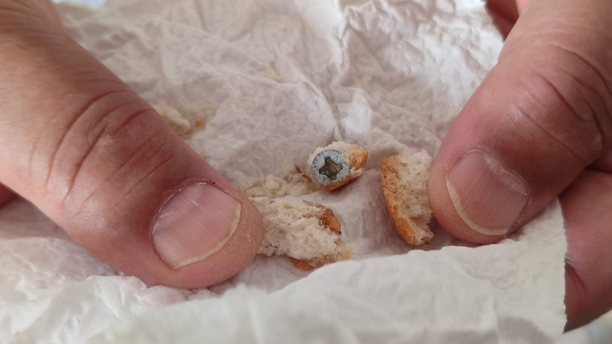 Sinop'ta Ekmekten Vida Çıktı: Neredeyse Dişimi Kıracaktı