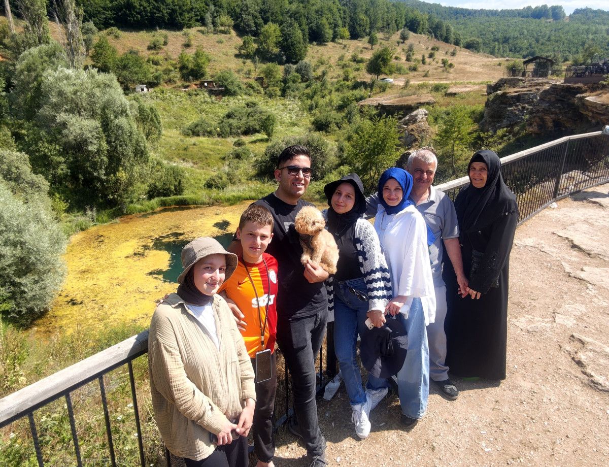 Sivas'ın Timsah Gözlü Dipsizgölü: Tatilcilerin Yeni Favorisi