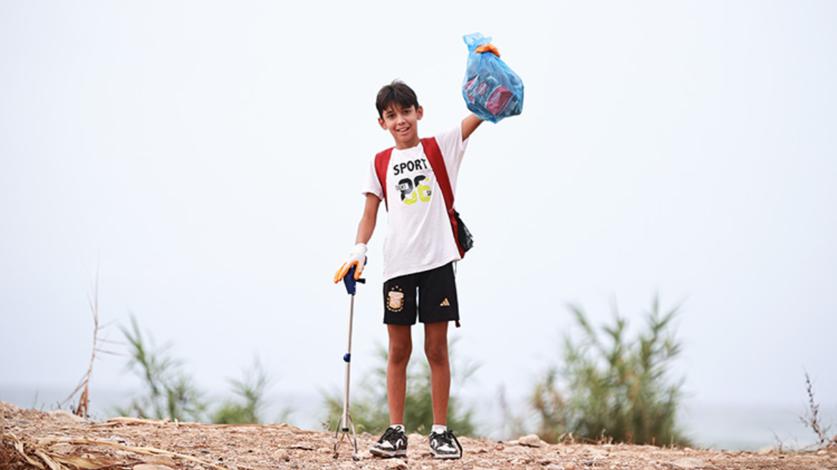 SABAHIN IŞIKLARINDA TEMİZLİK ÇALIŞMASI