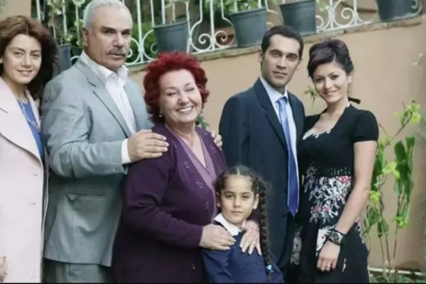 Tolga Karel, Yaprak Dökümü’ndeki Oğuz Karakteri Hakkında: 2000 Doğan Jenerasyonunun Kopyası