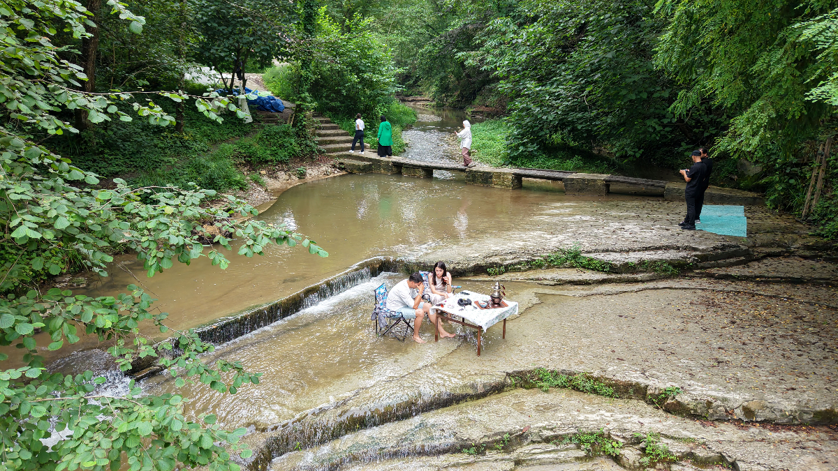 Trabzonda Turizmde İlçe Halkının Yüzünü Güldüren Muhteşem Şelale
