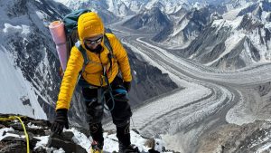 Türk Kadın Dağcıdan Tarihi Başarı: K2 Zirvesine Çıktı