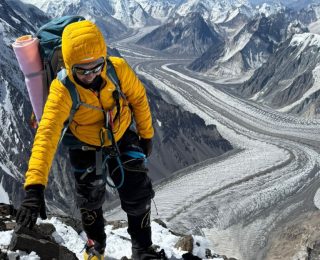 Türk Kadın Dağcıdan Tarihi Başarı: K2 Zirvesine Çıktı