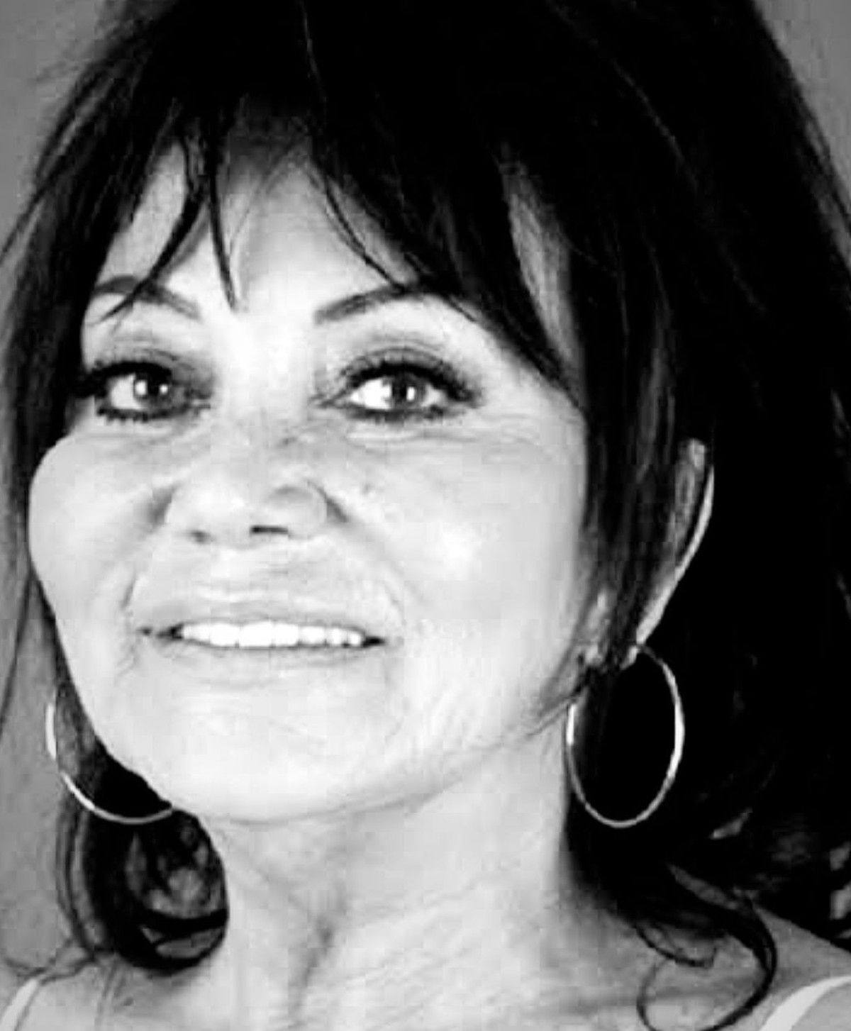 Anta Toros'un Hayatı ve Sanat Kariyeri