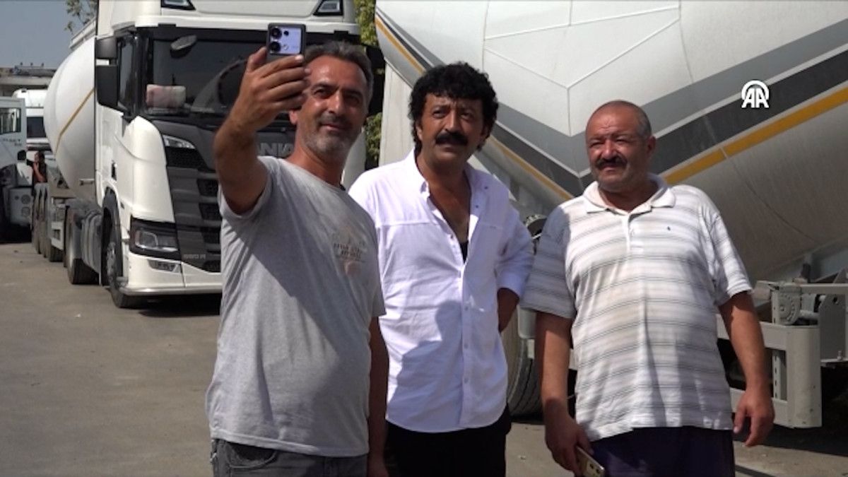 Van'ın Müslüm Baba'sı: Görenleri Kendine Hayran Bırakan Efsanevi Ses