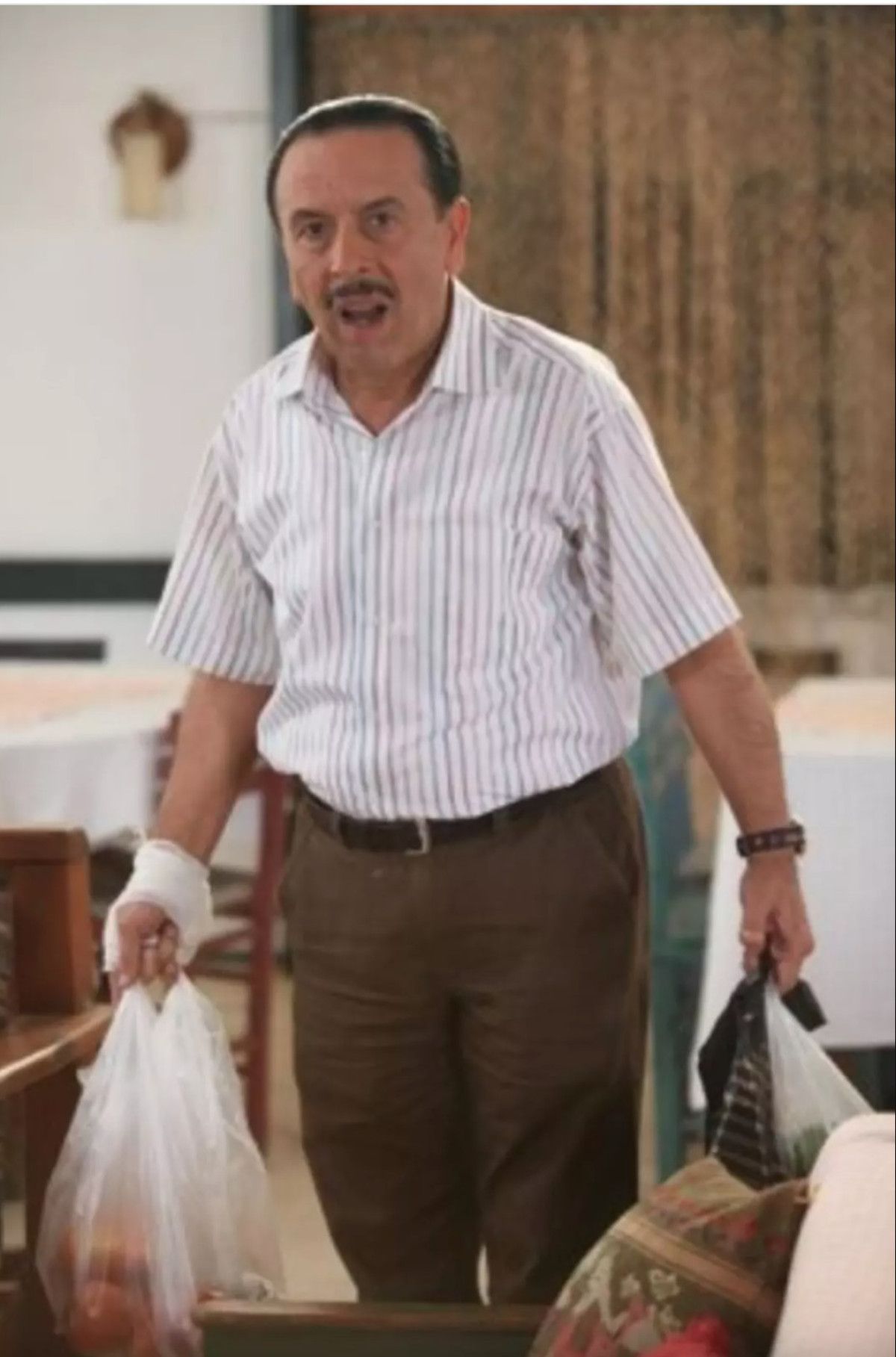 Yeşilçamın Efsane Yıldızlarından Necati Bilgiçe'nin Şizofreni Tanısı Aldığı Haber