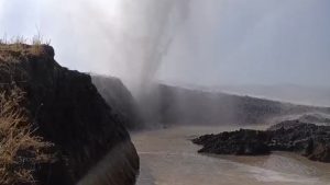 Yozgat’ta Su Borusu Patladı: Çevreye Tonlarca Su Aktı