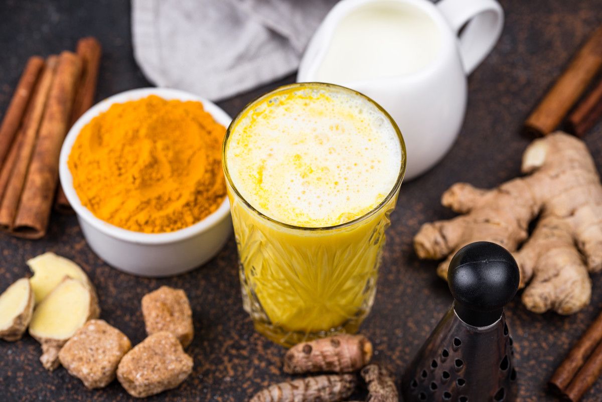 Zerdeçallı Sütün Mucizevi Etkileriyle Bütün Hastalıklara Deva Olması