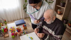 Alzheimer Belirtilerinden Unutkanlığa Dikkat: Hafife Almayın