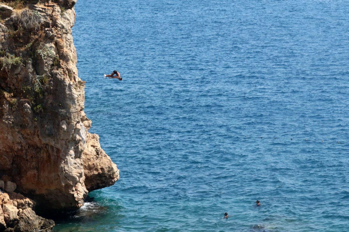 Antalya'da Hava Durumu: Sıcaklık 35 Dereceyi Gördü