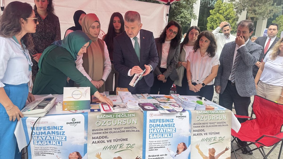 Artvinde Temiz Hava İçin Dumansız Şehir Yürüyüşü Etkinliği