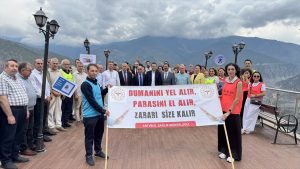 Artvinde Temiz Hava İçin Dumansız Şehir Yürüyüşü Etkinliği