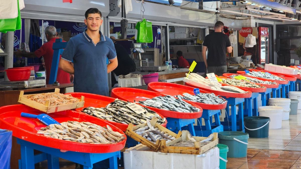 Balıkesirde Balıkçılar Soğuk Havalara Hazırlanıyor